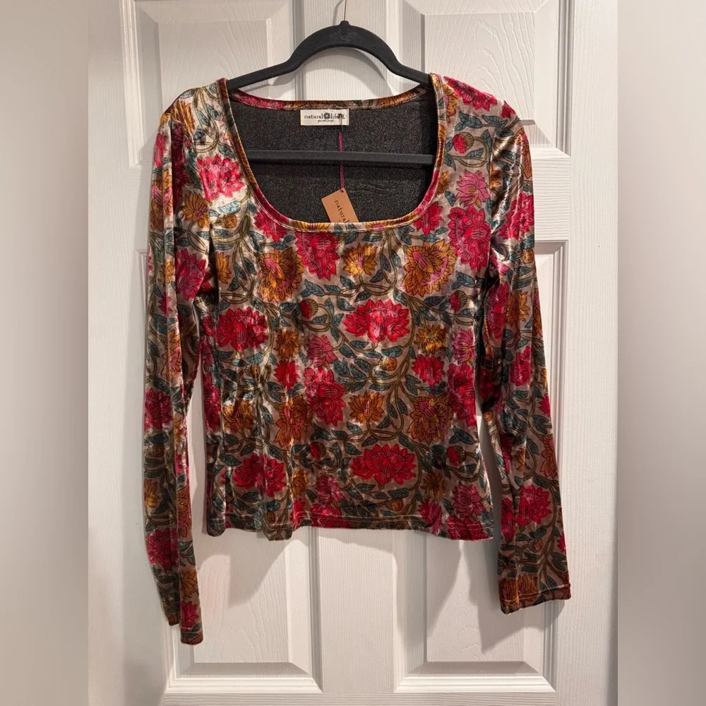 NWT Natural Life Velvet Floral Colorful Long Sleeve top - Picture 2 of 7